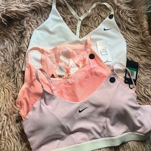 Nike Sports Bra Bundle Size Large